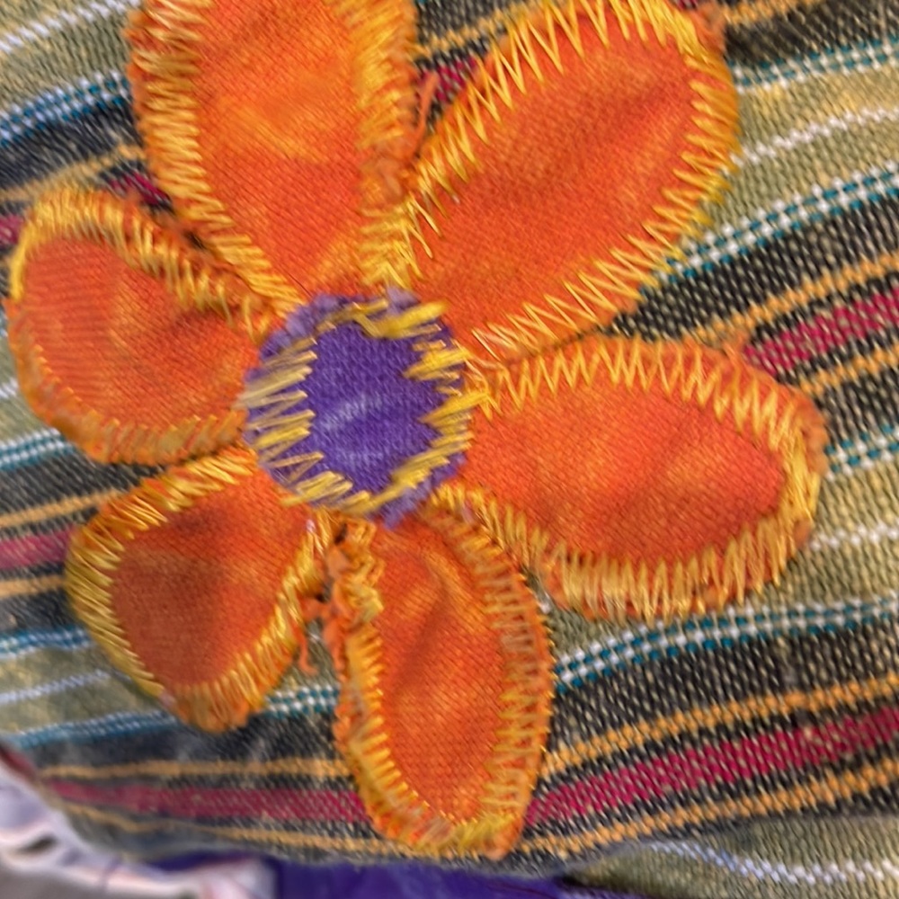 Handbag - Picture 8 of 9